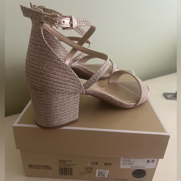 Michael Kors women’s Gold Block Heels Size 8. NWT - Picture 4 of 6